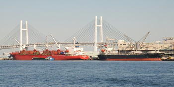 20130225貨物船.jpg